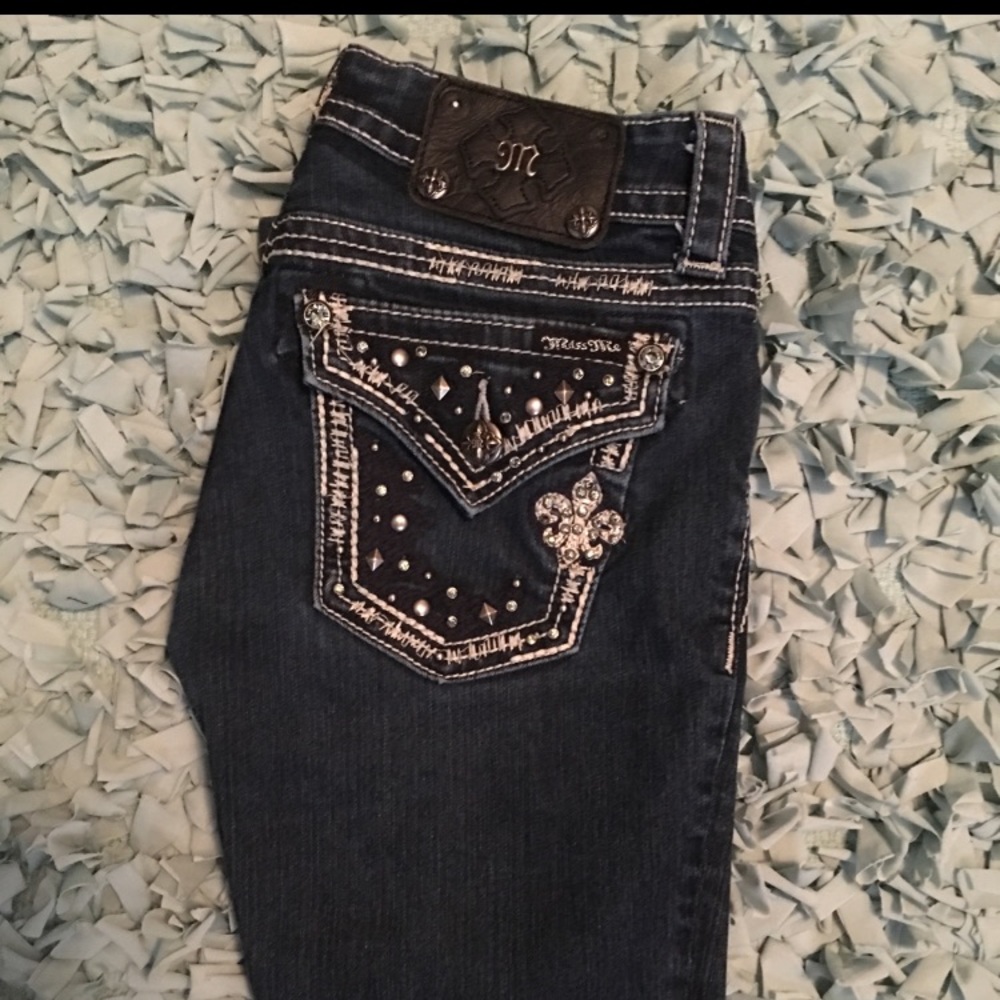 Miss Me Jeans - Picture 2 of 2