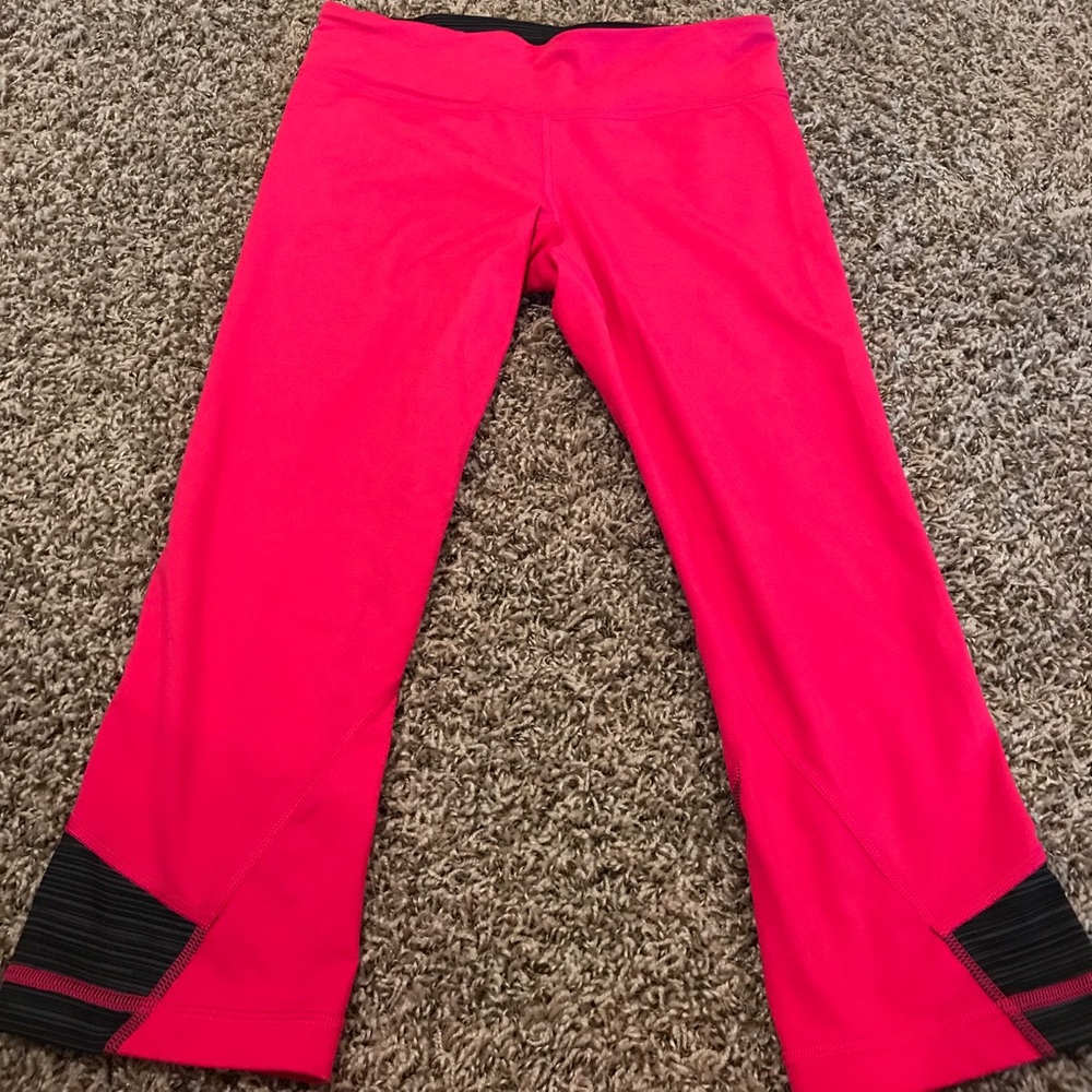 Under armour crops