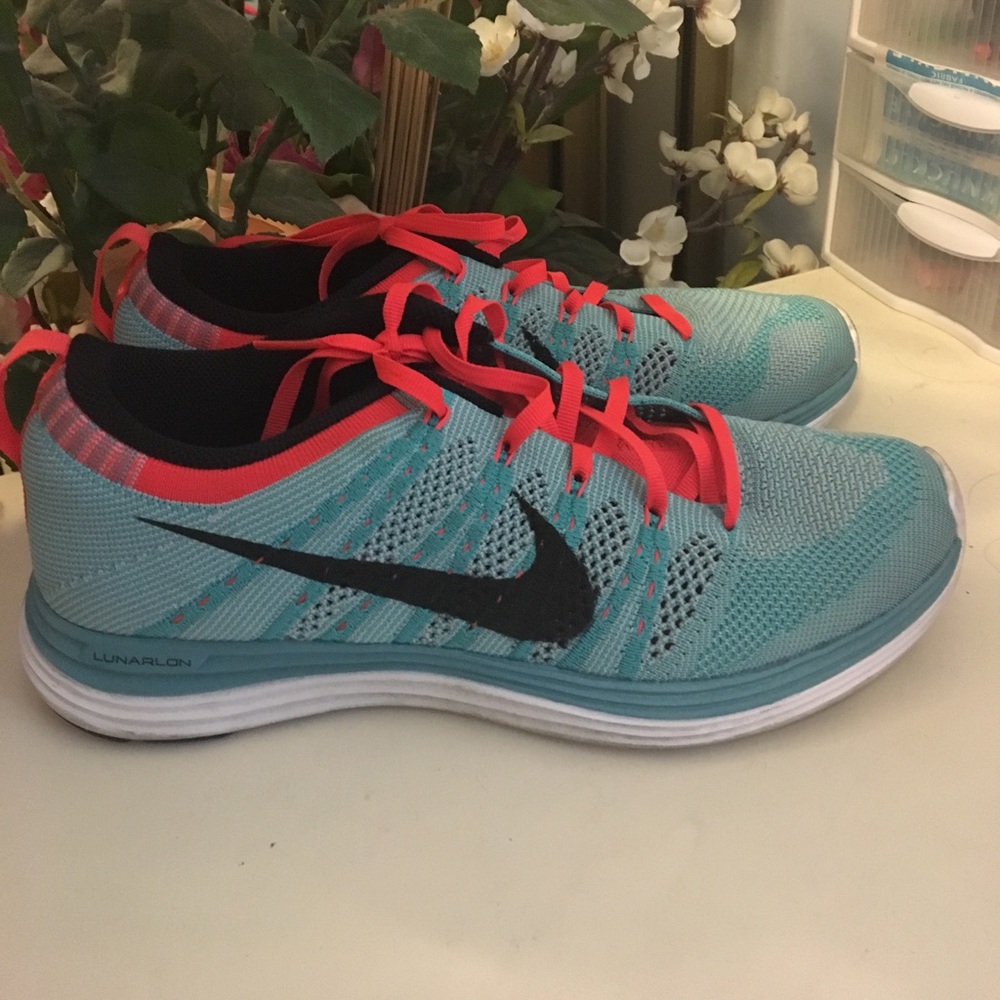 ✨ Nikes