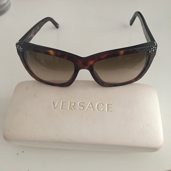 Authentic VERSACE Sunglasses & White Leather Case main image 8