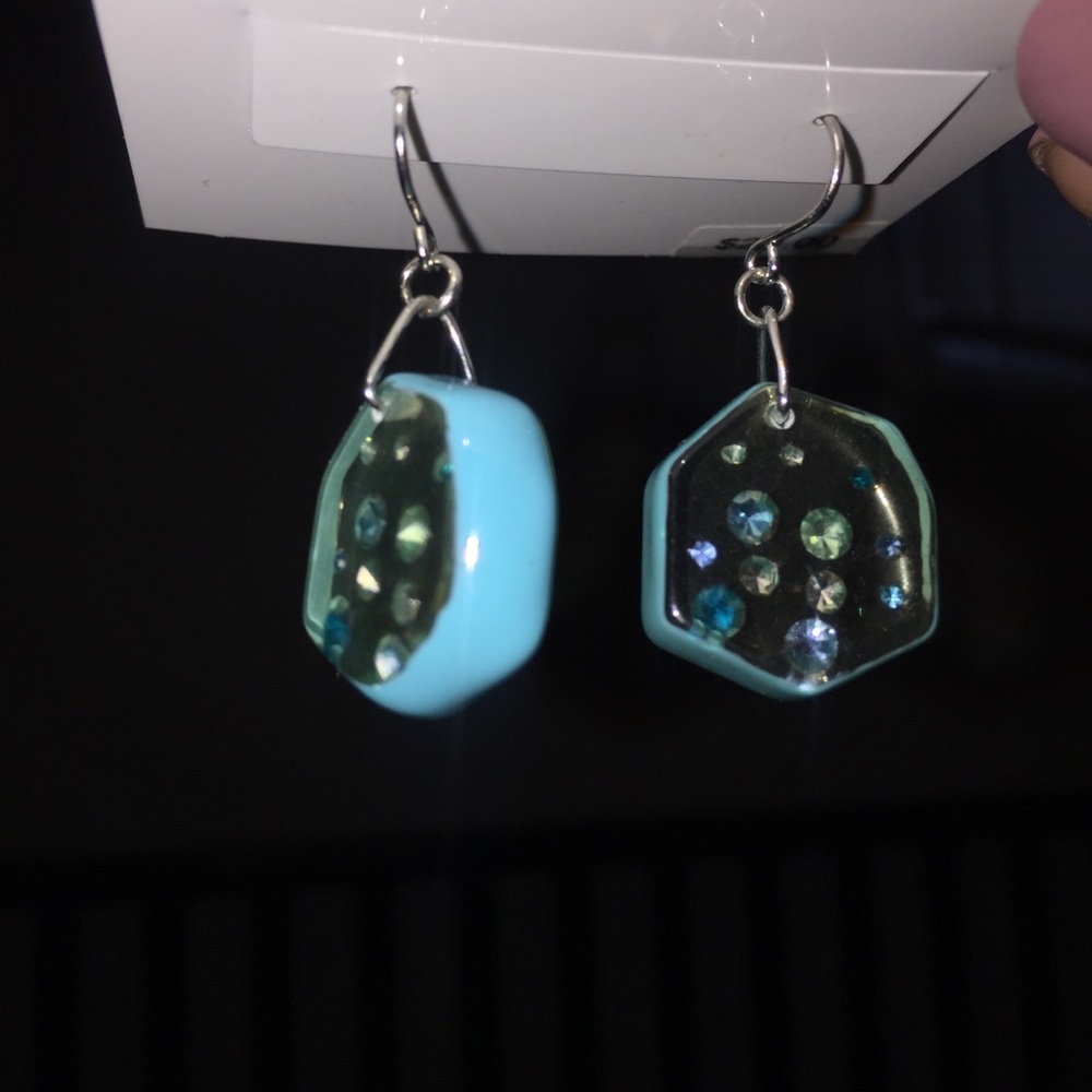 Nine west earings - Picture 4 of 5