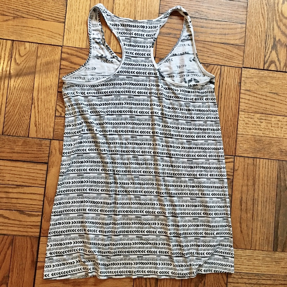 Knit Tank Top - Picture 3 of 4