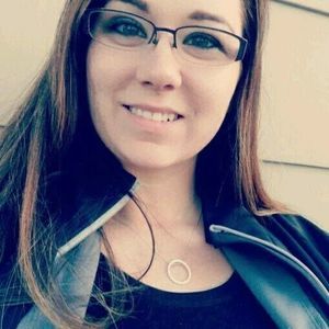 Meet your Posher, Carrie