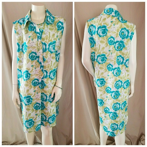 Dress - Picture 1 of 2