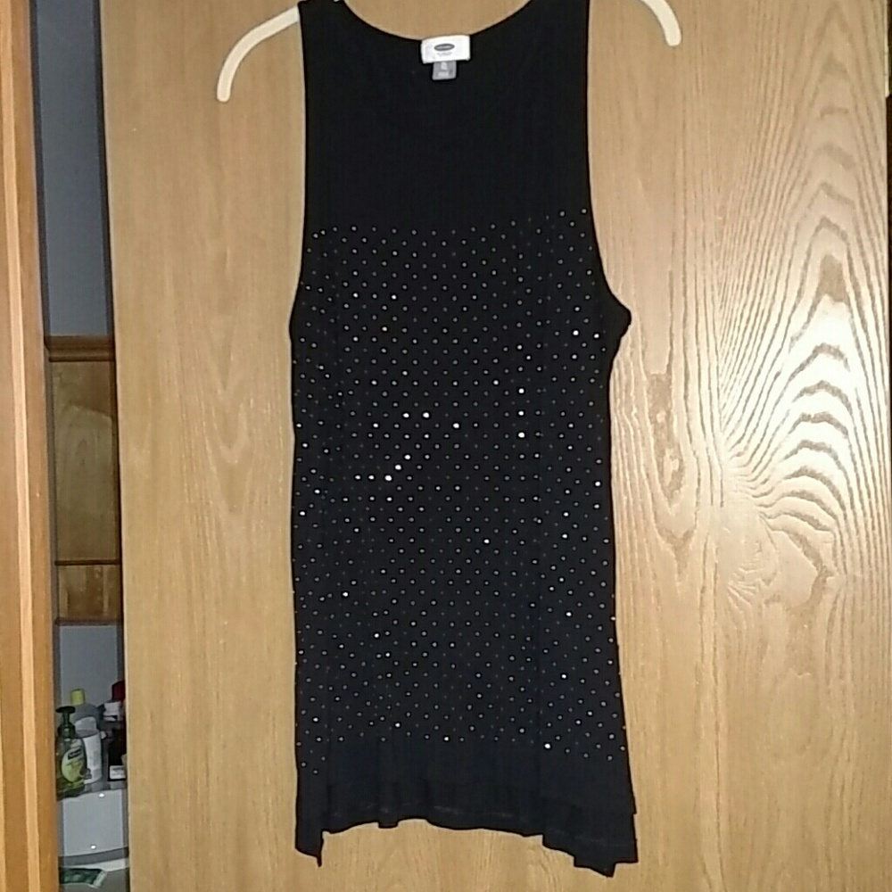 Studded tank