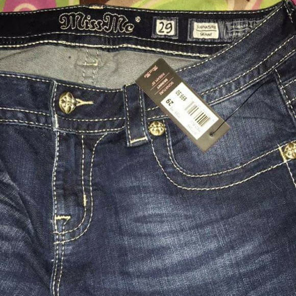Miss me Jeans - Picture 2 of 3