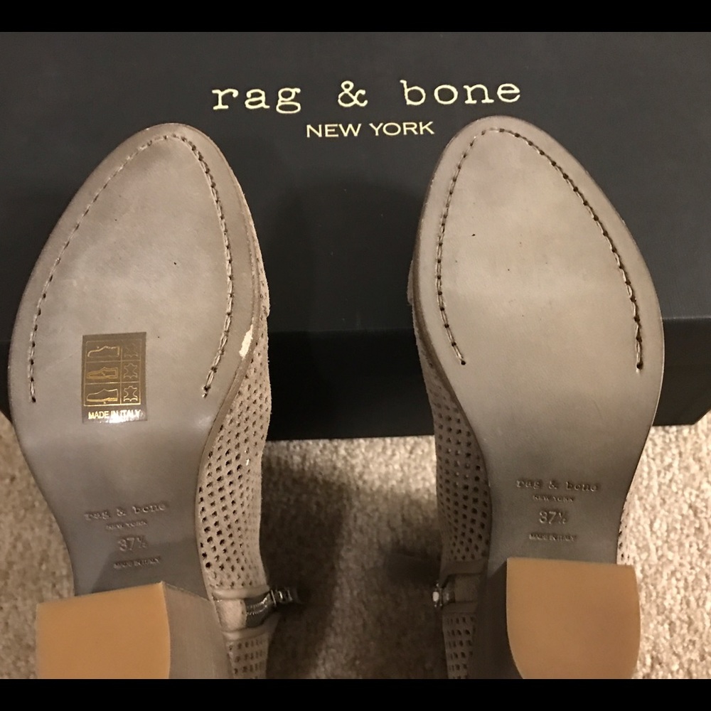 Rag & Bone - NIB Margot Perf. Bootie - Rare! - Picture 4 of 4