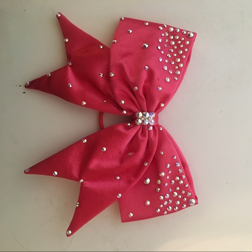 Vegas bow
