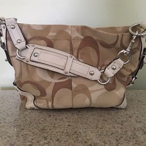 Coach shoulder handbag neutral tan light brown