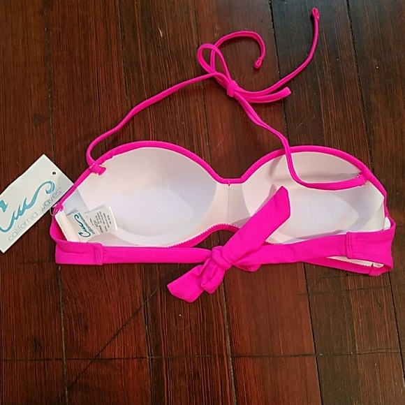 Bright pink bikini top from California waves - Picture 2 of 2