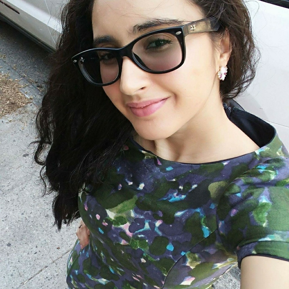 Meet your Posher, Landy