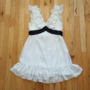 White ruffle tie dress (L)