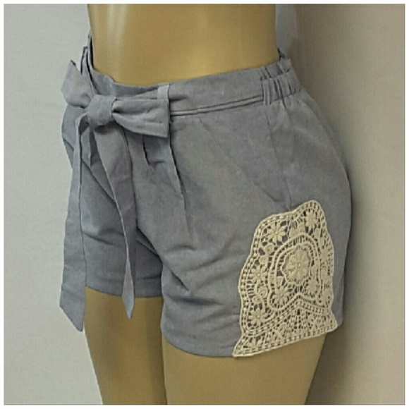 MIAMI, MADE IN USA, Chambray Shorts, size Small - Picture 3 of 8
