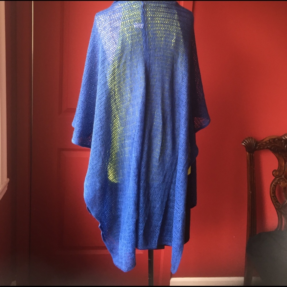Multi functional blanket wrap. - Picture 6 of 8