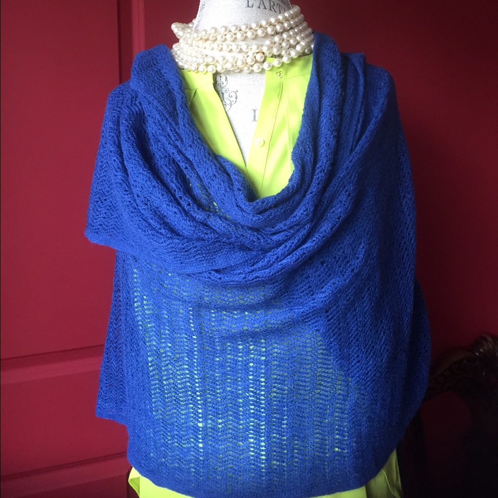 Multi functional blanket wrap. - Picture 8 of 8