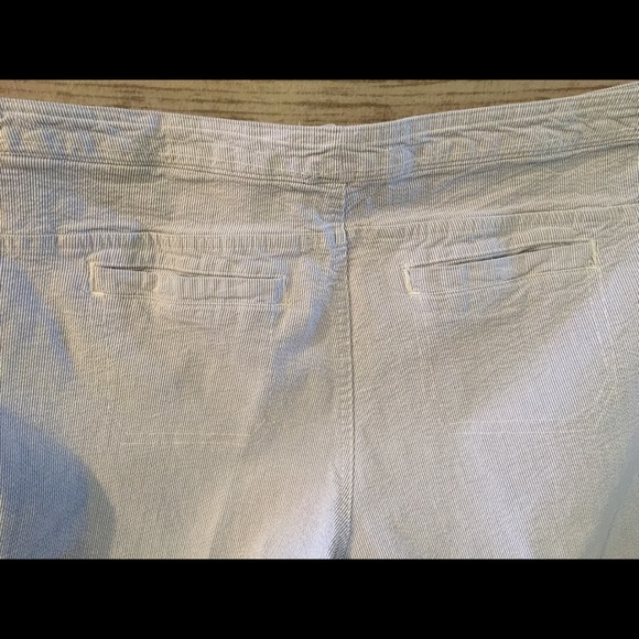 #370. TURQUOISE/WHITE PINSTRIPE SHORTS - Picture 3 of 4