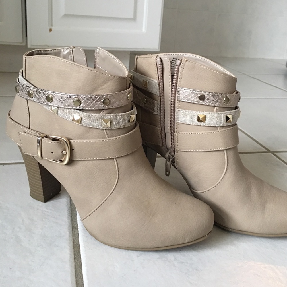 J Lo ankle boots