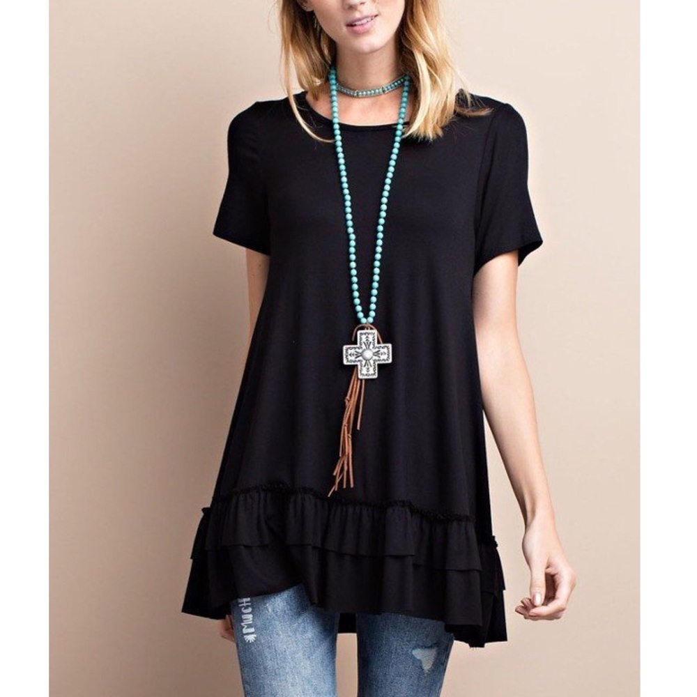 🇺🇸SALE Black Short Sleeve Double Ruffle Tunic - Picture 2 of 3