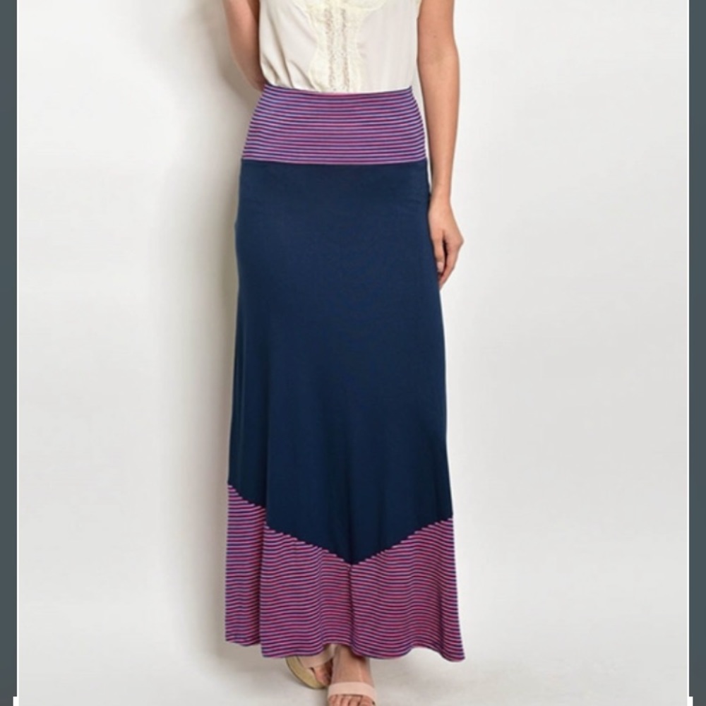 Maxi skirt