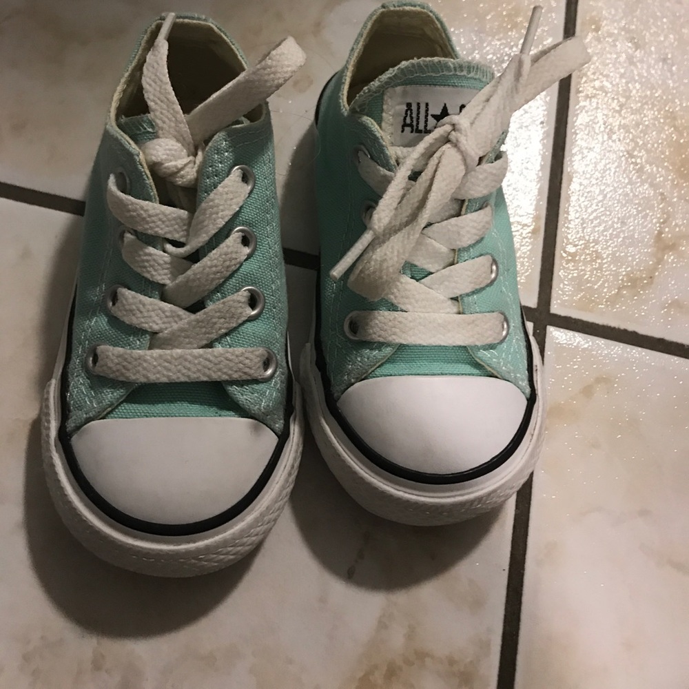 SOLD‼️‼️‼️Converse