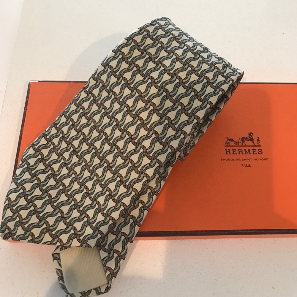 Vintage Hermes tie