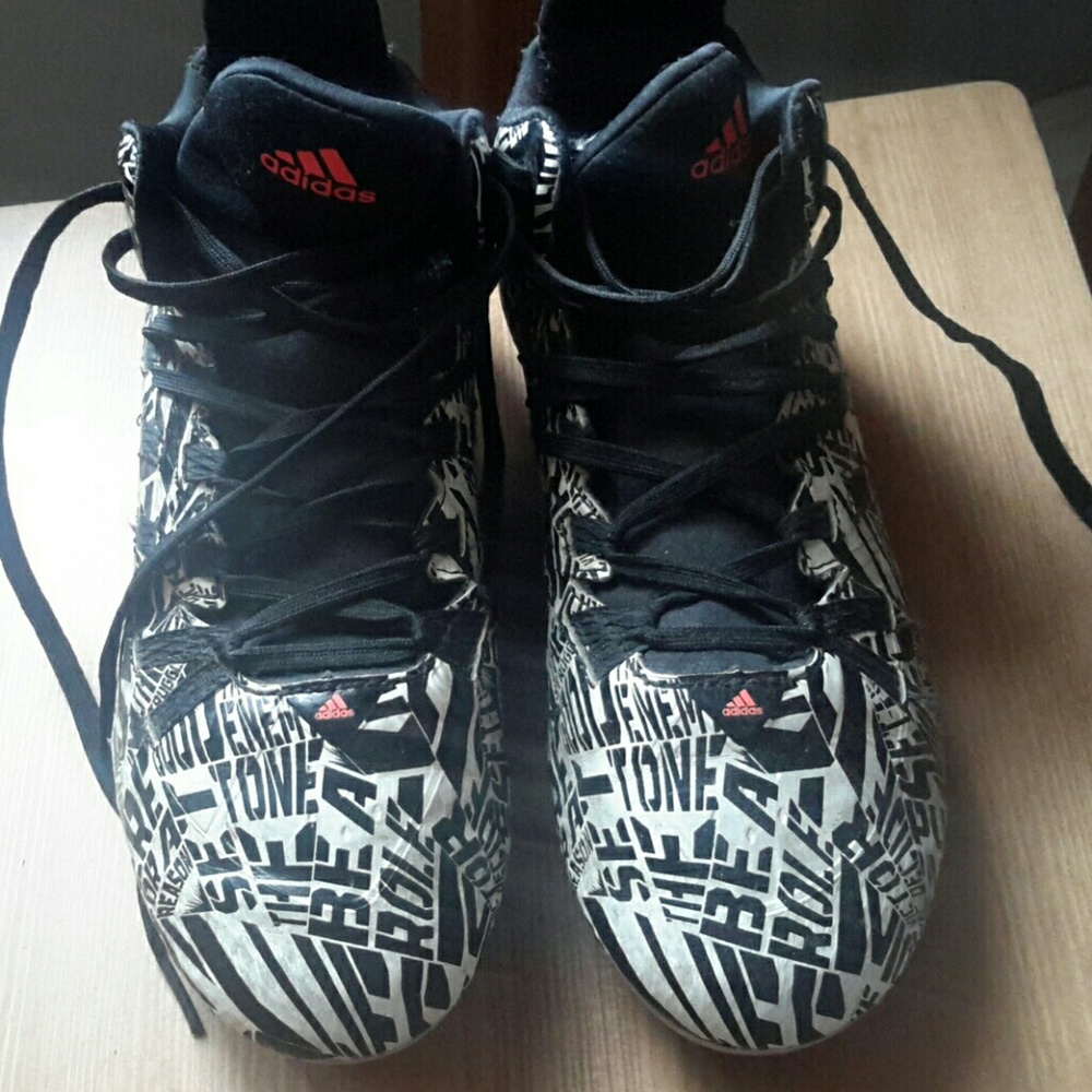 Adidas Quickframe Football Cleats