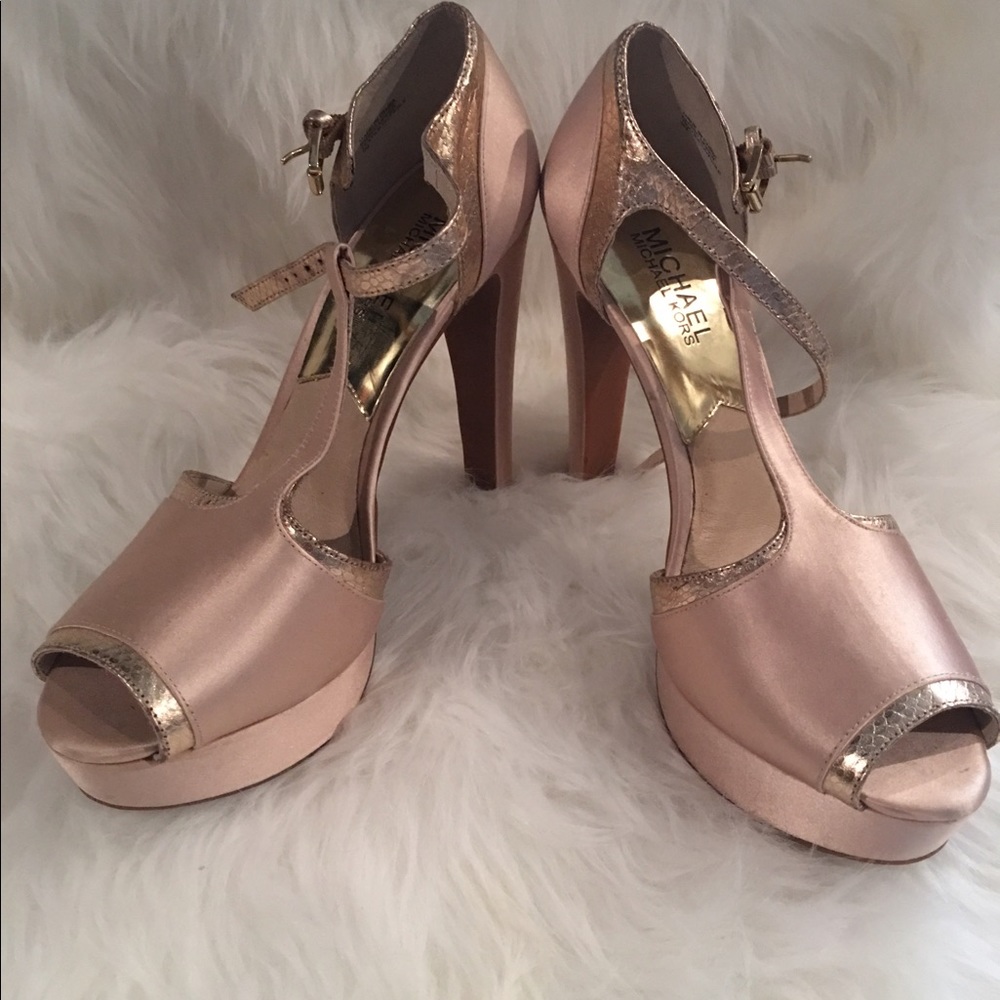 michael kors shoes brand new! Size 9