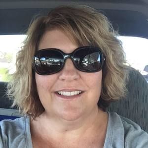 Meet your Posher, Michele