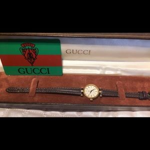 Vintage women's Gucci watch