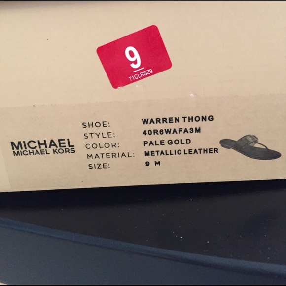 🆕Michael Kors Warren pale gold leather sandals 9M - Picture 6 of 8