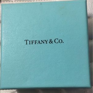 Tiffanys bracelet