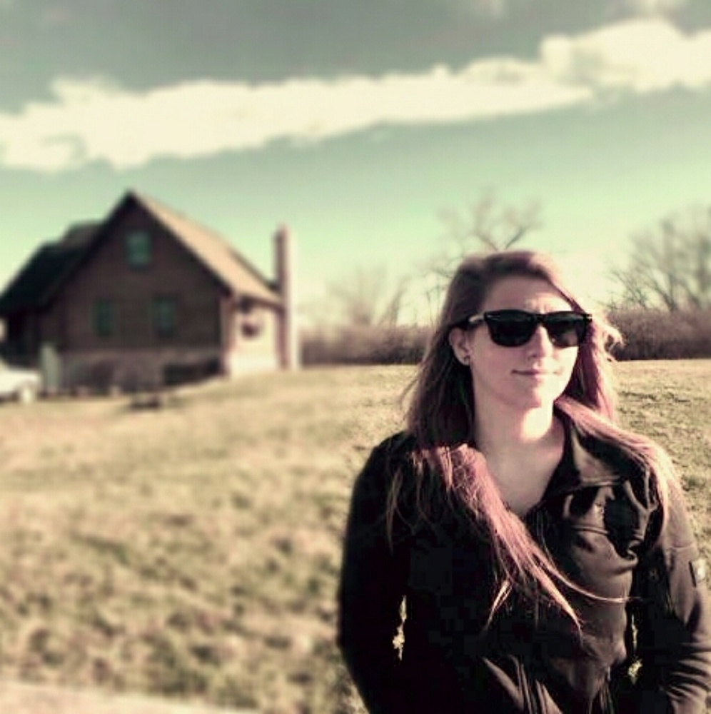 Meet your Posher, Alison