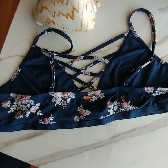 Blush flower power top bralette - Picture 2 of 2