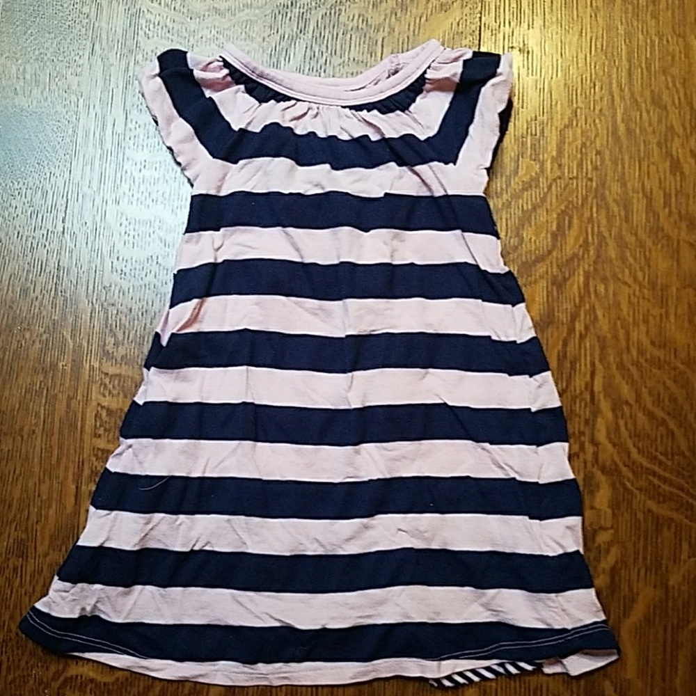 Maxi ruffle back dress