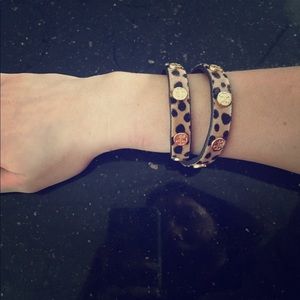 Tory Burch double wrap logo bracelet in cheetah