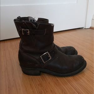 Frye engineer 8R boots, worn, size 8