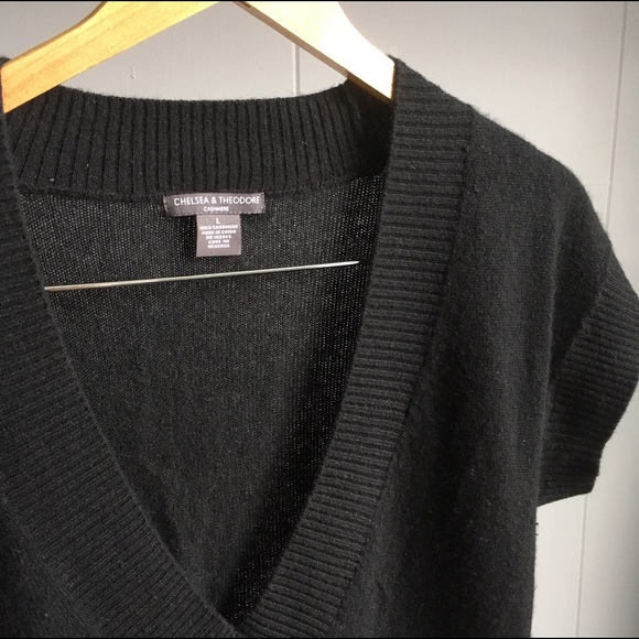 Chelsea & Theodore Deep V Sweater - Picture 2 of 3