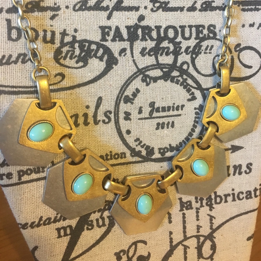 Statement Necklace - Picture 2 of 4