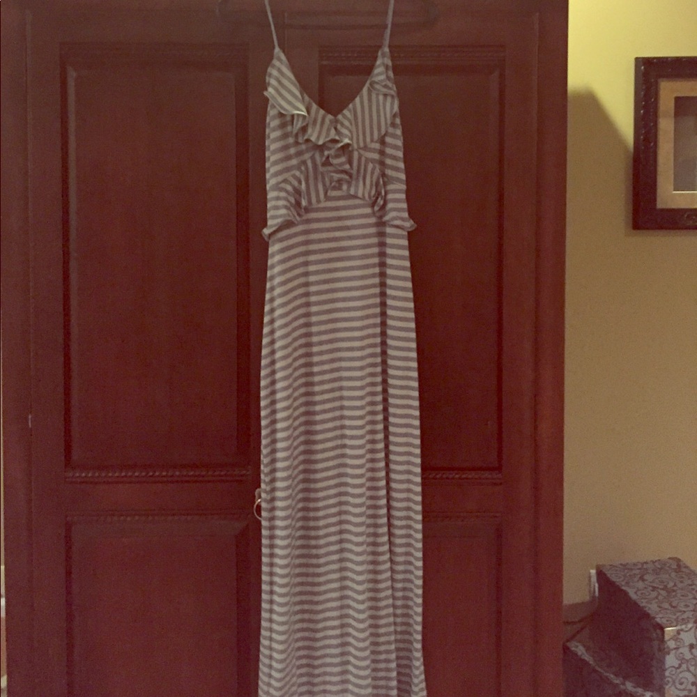 Chelsea violet maxi dress