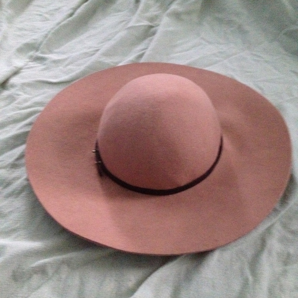 Tan Large Hat