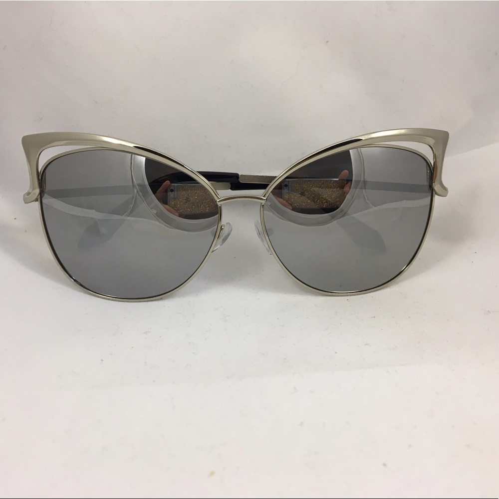 Grey Cat Eye Sunglasses