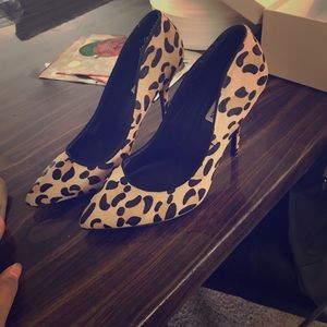 Steve Madden mohair cheetah pumps