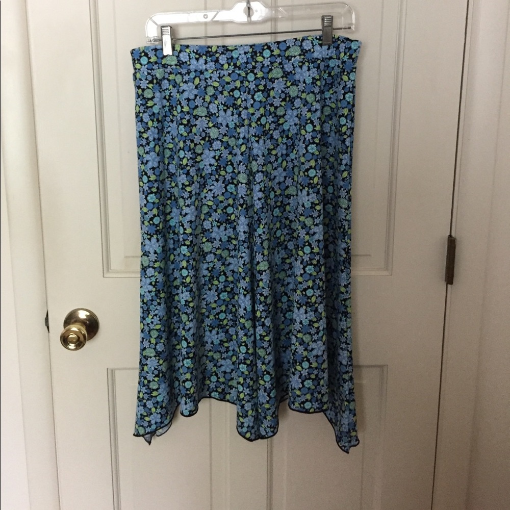 Nine West Skirt