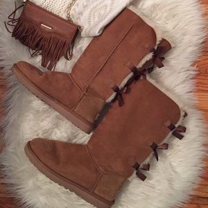 UGG BAILEY BOW TALL BOOT 2017 Season Woman Size 8