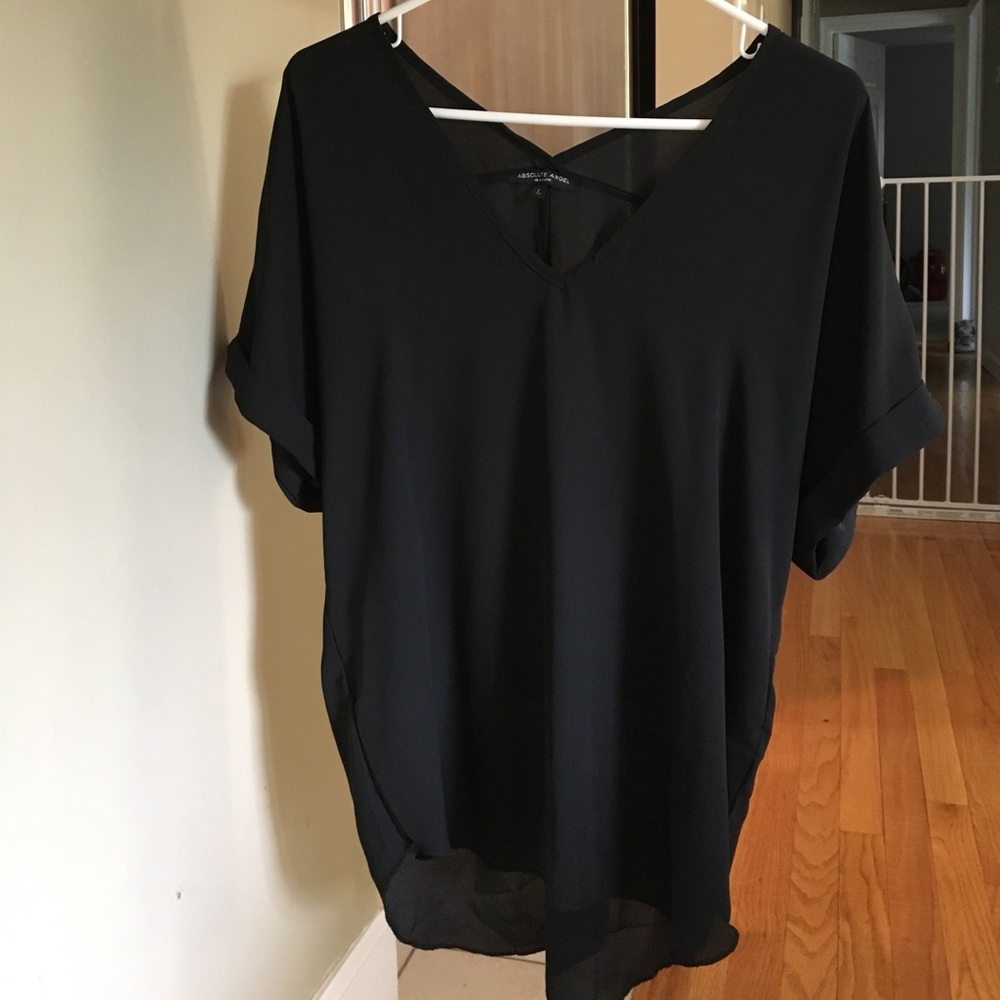 Black vneck blouse