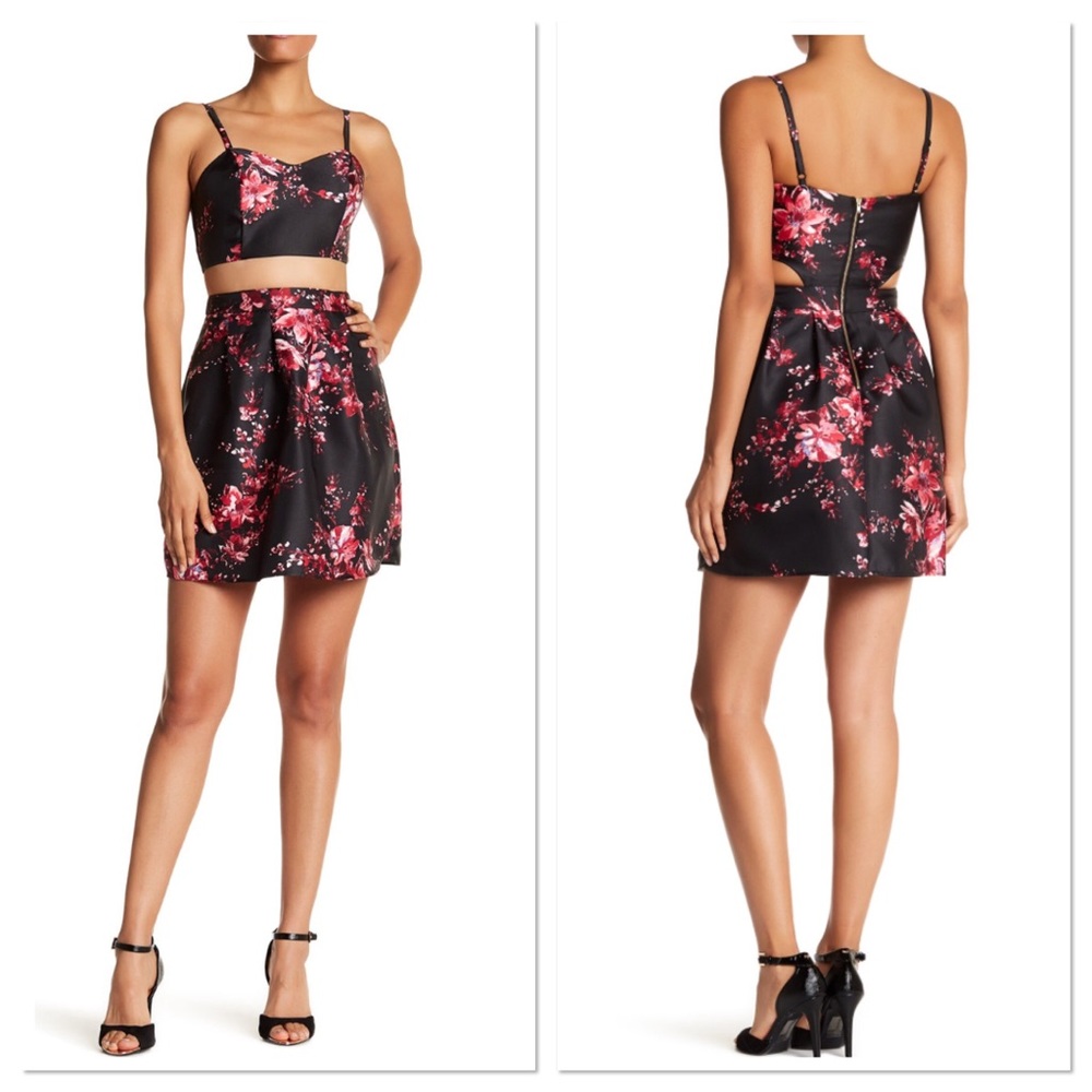 🎉🎉🎉HP!🎉🎉🎉Faux Two Piece Cherry Blossom Dress