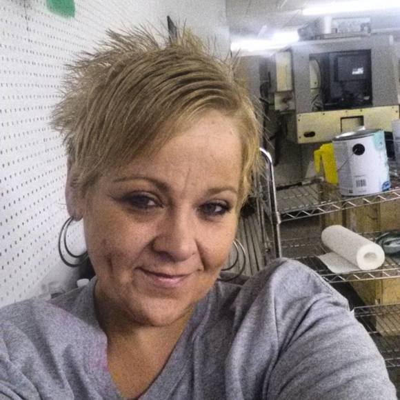 Meet your Posher, Jodie - Picture 1 of 1