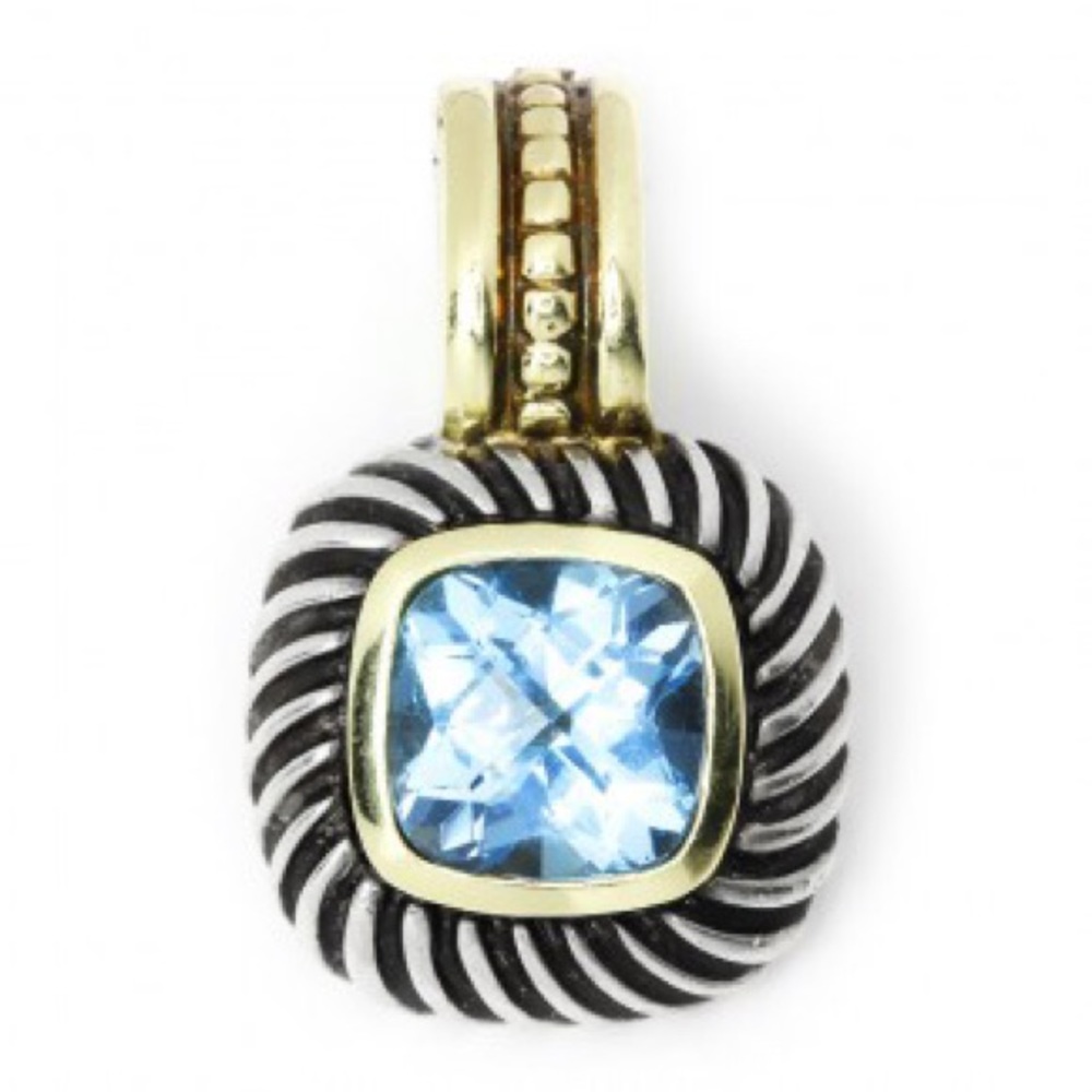 David yurman pendant