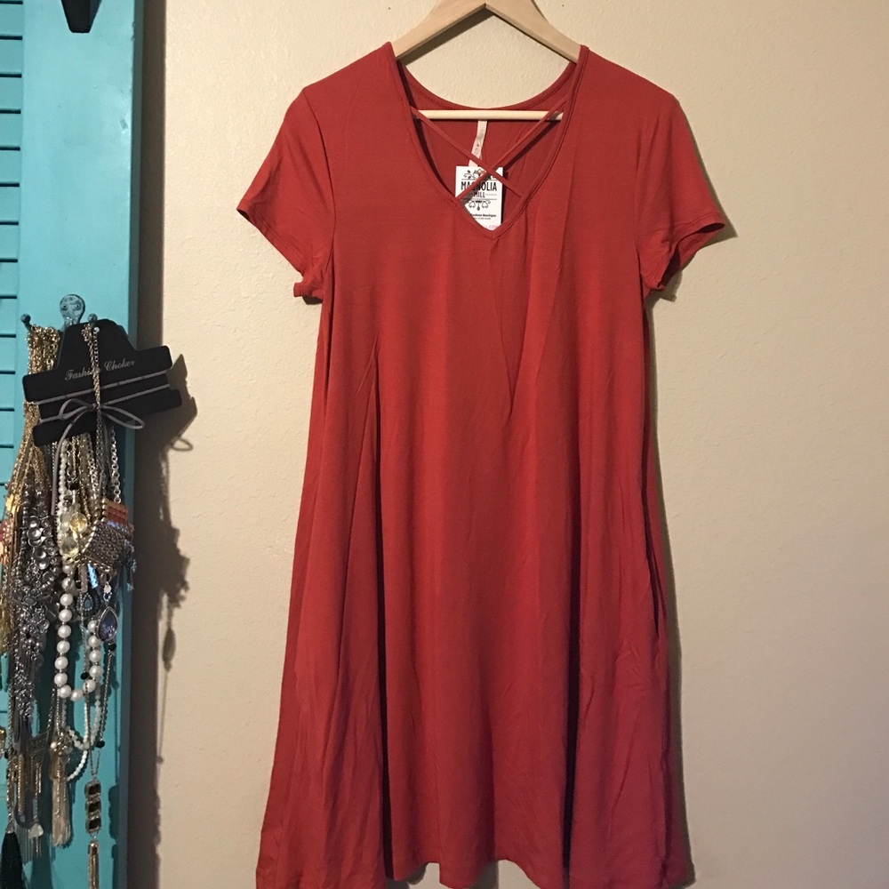Boutique Bought! NWT Criss Cross TShirt Dress!