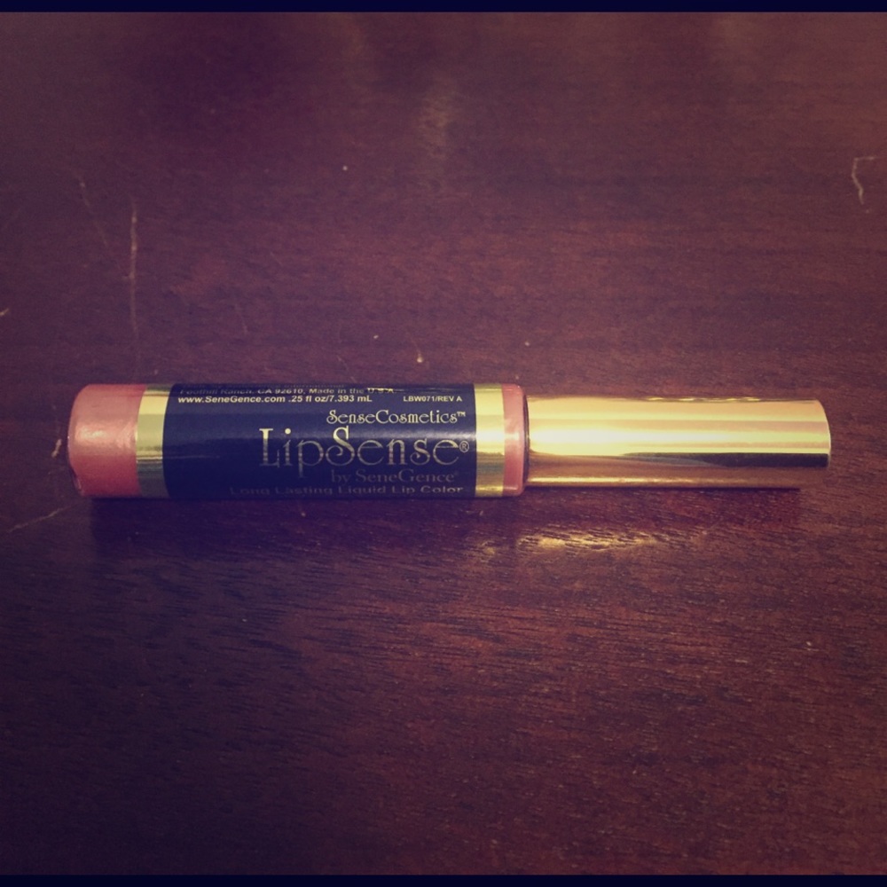 Beige champagne LipSense!